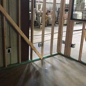 electrifiedservices.com - B52 brewery - IMG_3038.JPG